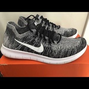 NIKE Mens Free Run Flyknit 2017 Black Shoes, Sz 10